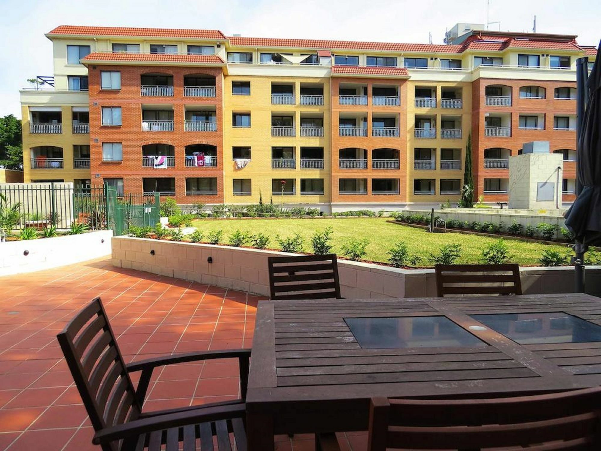 Waldorf Randwick Serviced Apartments Eksteriør bilde